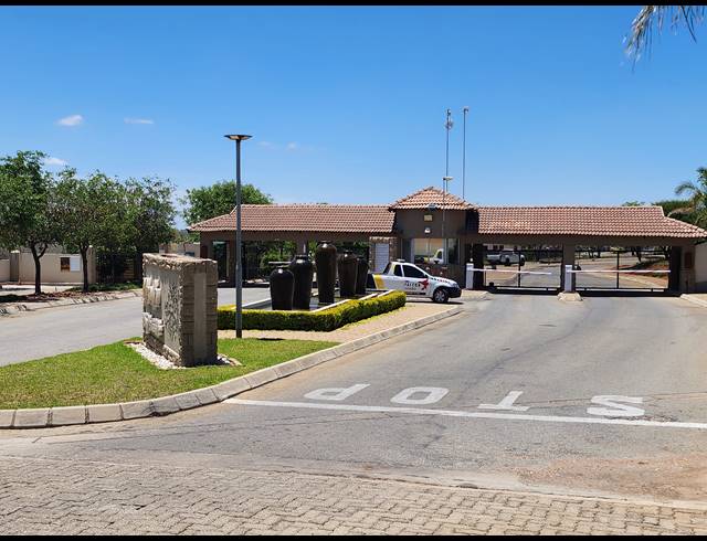 732M² VACANT LAND FOR SALE IN MARULA HEIGHTS